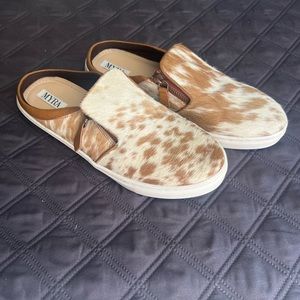 Myra Cowhide Slip-On Shoe
